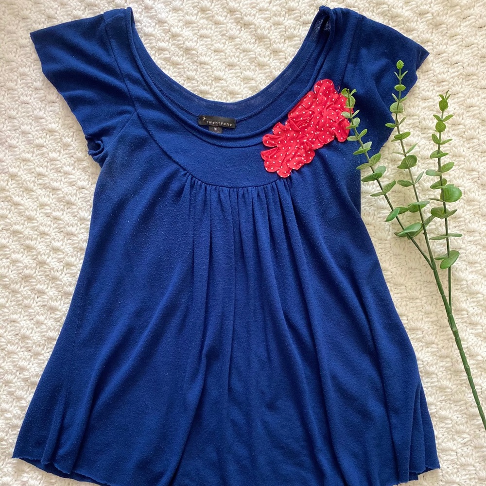 3 for $25! Forever 21 royal blue top w/polka dot